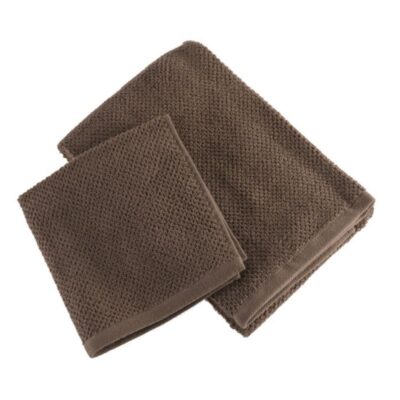 Asciugamano per il viso color fango